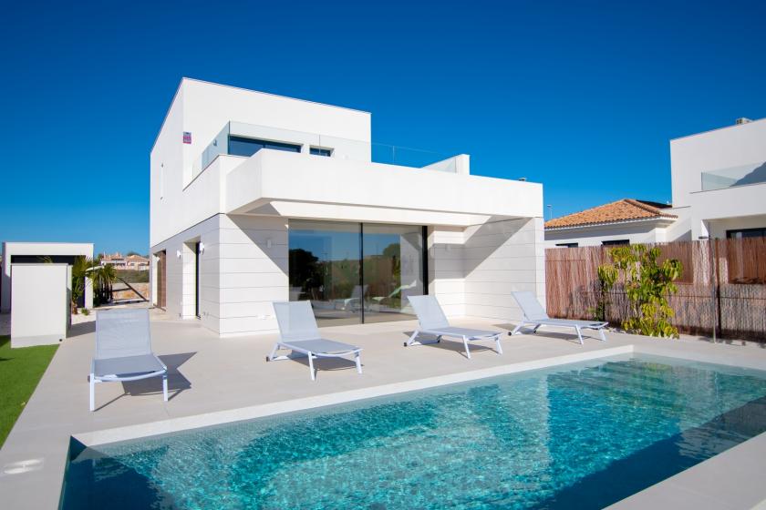 Single new villa in Los Montesinos in Medvilla Spanje